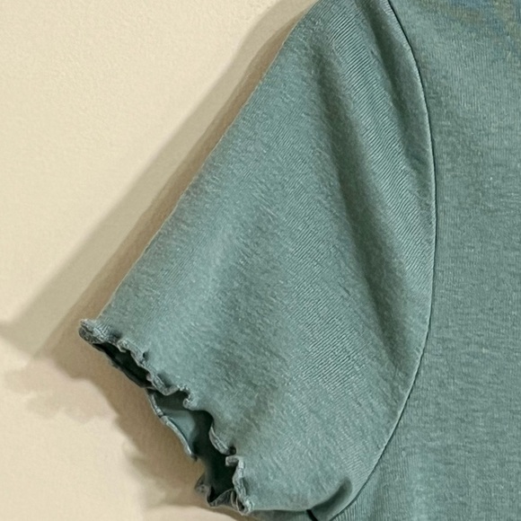 REBELLIOUS ONE Mushroom Groovy Y2K Juniors Crewneck Lettuce Hem Baby Tee Size XS - Picture 4 of 10